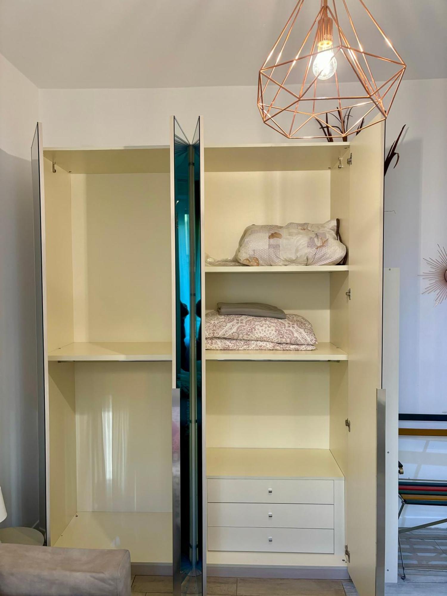 Joy House -Central City Near Metro Arco Della Pace Brera-Entire Apartment Perfect For Work & Play, Nightlife With Ac & Fast Wifi Welcome To The Cool Joy House! Милан Экстерьер фото